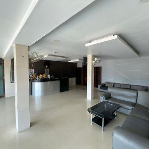 Raj Park Residency